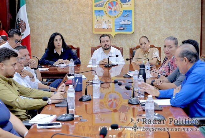 Refuerza Gobierno de Los Cabos limpieza y desazolve de arroyos tras paso de lluvias