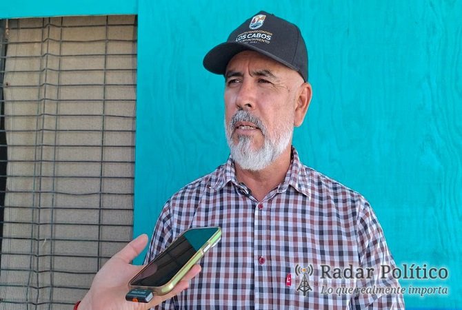 En Cabo San Lucas rehabilitan drenaje pluvial en Innova y retiran azolve de telesecundaria en Lomas del Sol