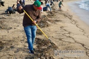Realizan jornada de limpieza y concientización en zona costera de Cabo San Lucas tras lluvias