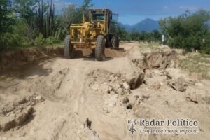 Refuerza XV Ayuntamiento rehabilitación de caminos rurales en zona norte