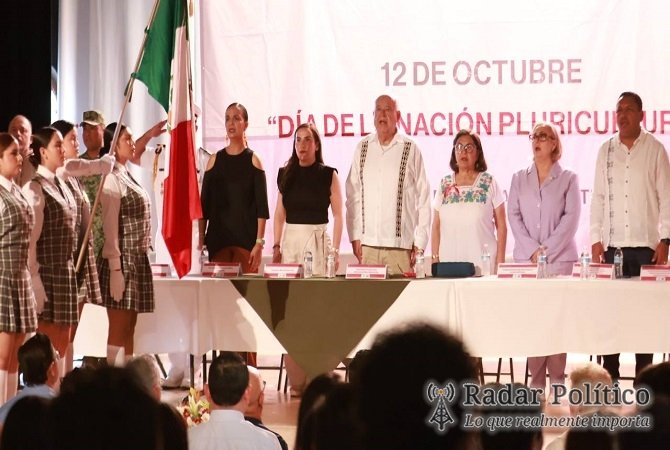 Conmemora Víctor Castro el Día de la Nación Pluricultural en Todos Santos